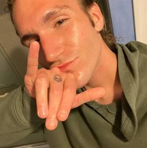 Meet your Posher, Evan